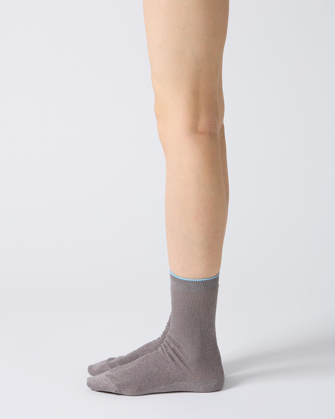 2 Pairs of Words - tiptoe gloss