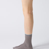 2 Pairs of Words - tiptoe gloss