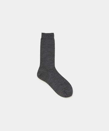 Basic Ribbed Socks