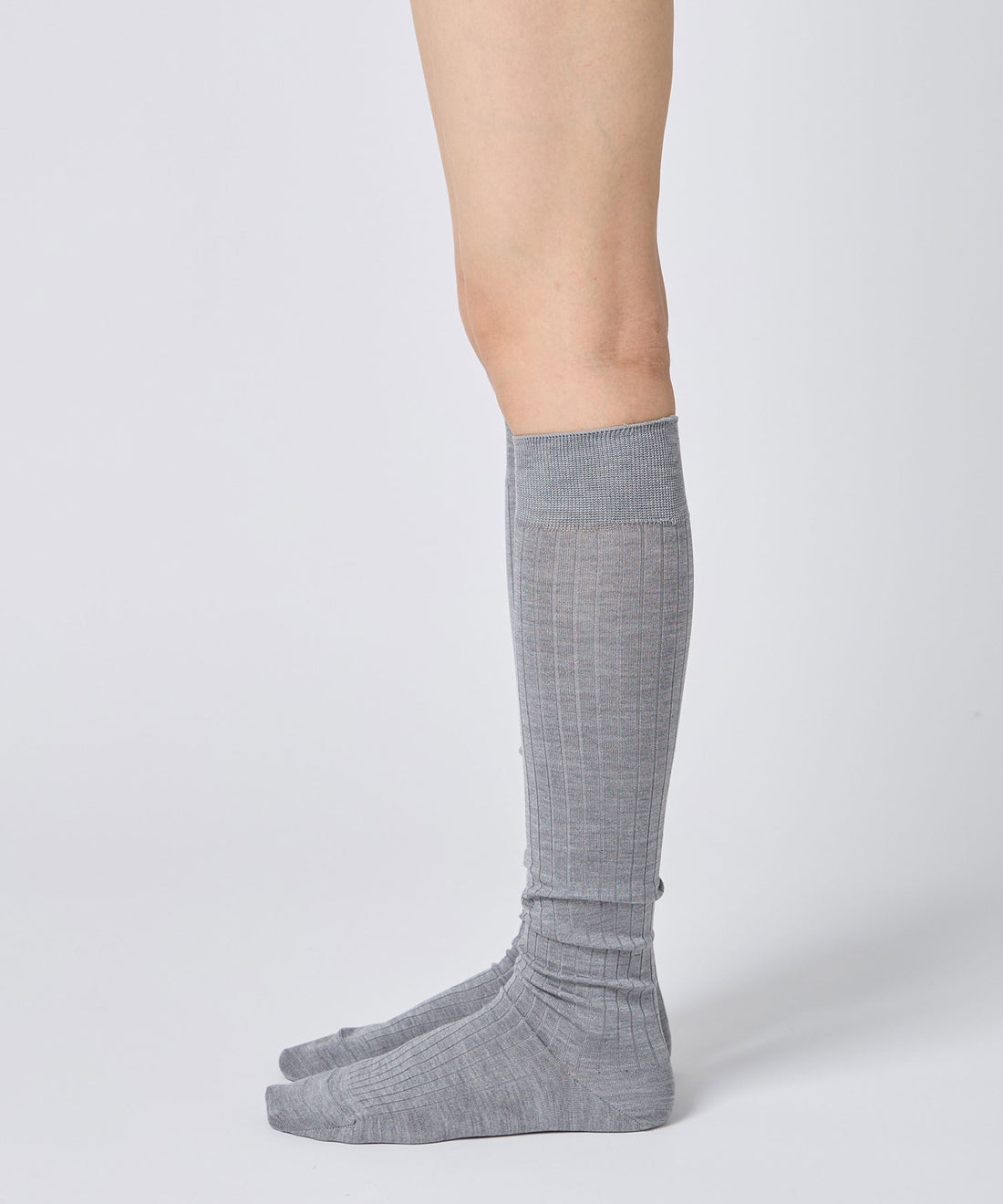 Silk Wide Ribbed Knee High Socks